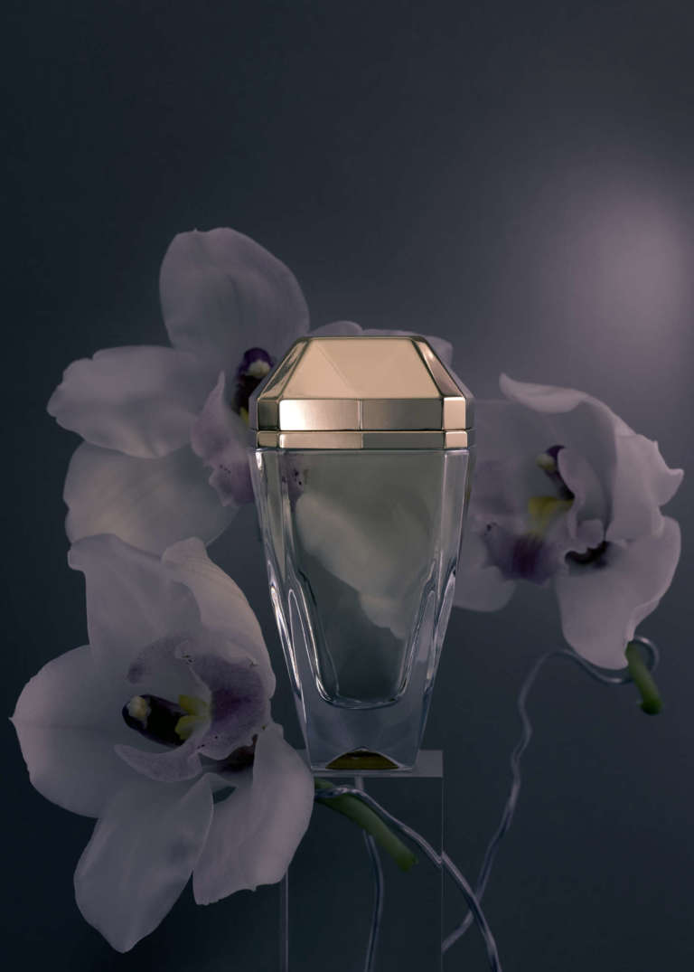 Elodie-Farge-•-Flower-Perfume-•-02