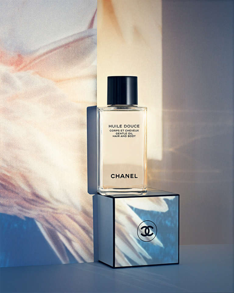 Elodie Farge • Grazia • Love Beaute Chanel • 01